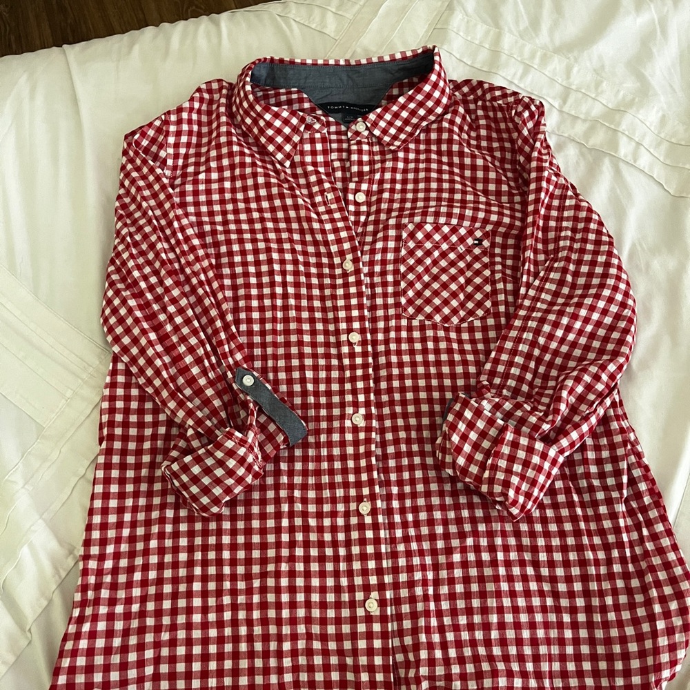 NWOT Tommy Hilfiger Red and White Checkered Button Down Shirt